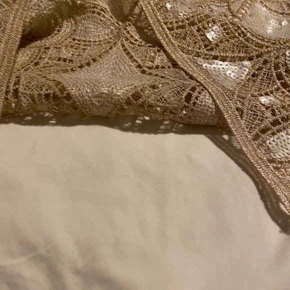 NWT beautiful skirt - Picture 4 of 8